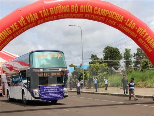 Thủ tục xin cấp giấy phép hoạt động vận tải đường bộ quốc tế giữa Việt Nam và Lào